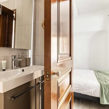 펜션 La Maison Du Suquet Duplex Avec Terrasse En Plein Centre *