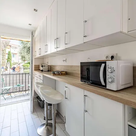 La Maison Du Suquet Duplex Avec Terrasse En Plein Centre Hébergement de vacances Cannes